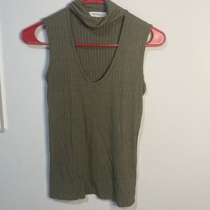 Turtle neck tanks bundle